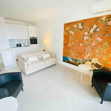 Apartment Amazing Sea View, Parking, Easy Access *