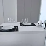 Amazing Sea View, Parking, Easy Access Appartamento Cannes