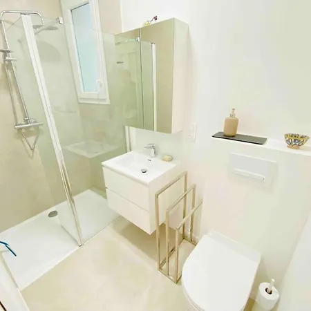 Lejlighed Amazing Sea View, Parking, Easy Access