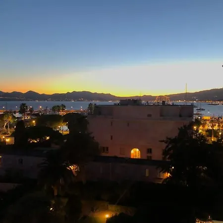 Amazing Sea View, Parking, Easy Access * Cannes