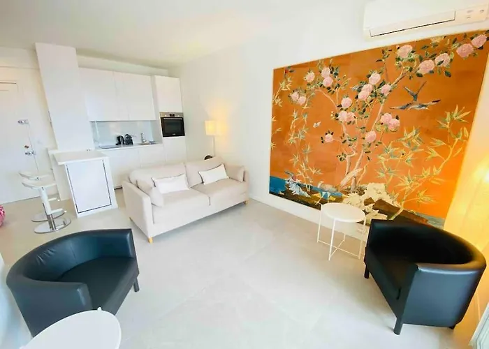 Daire Amazing Sea View, Parking, Easy Access *